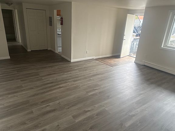 5th image of 81 Shaker Heights Rd #125