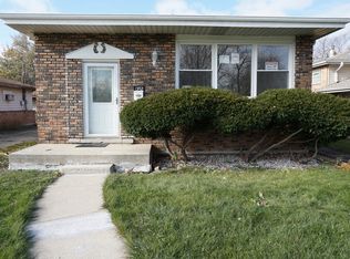 1352 Burnham Ave, Calumet City, IL