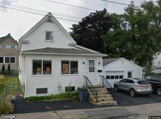 52 Hinchey St, Berlin, NH 03570