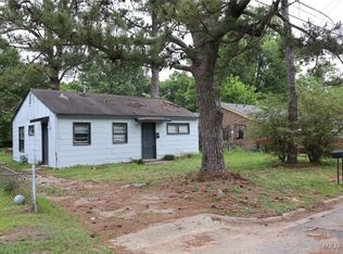 1950 Kenny St, Montgomery, AL 36108