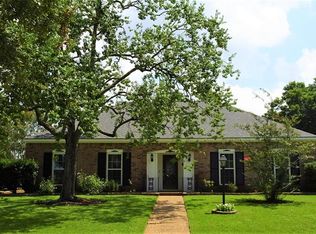 1814 Antigua Ln, Houston, TX 77058