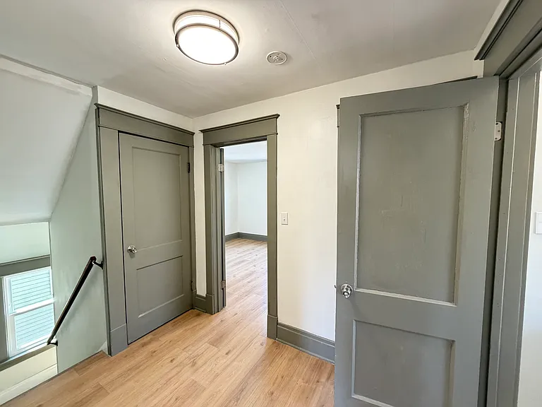 43 Springville Ave — Photo 16