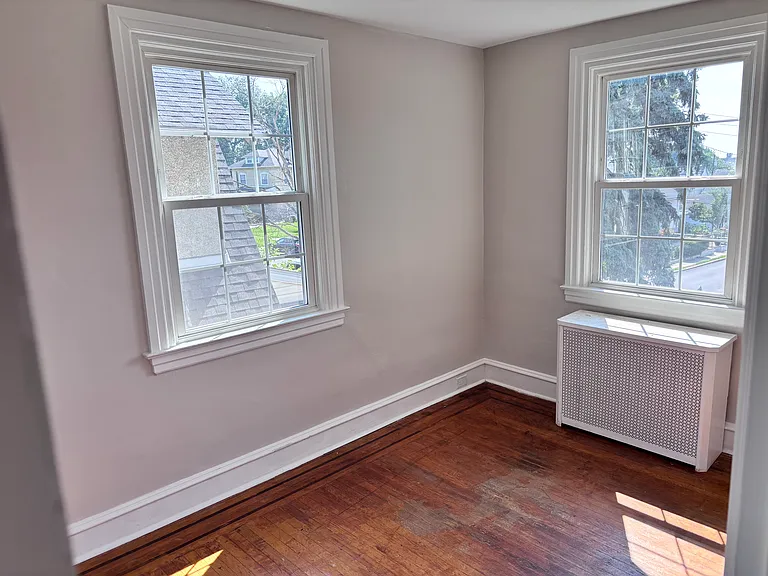 104 S Carol Blvd #2F — Photo 8