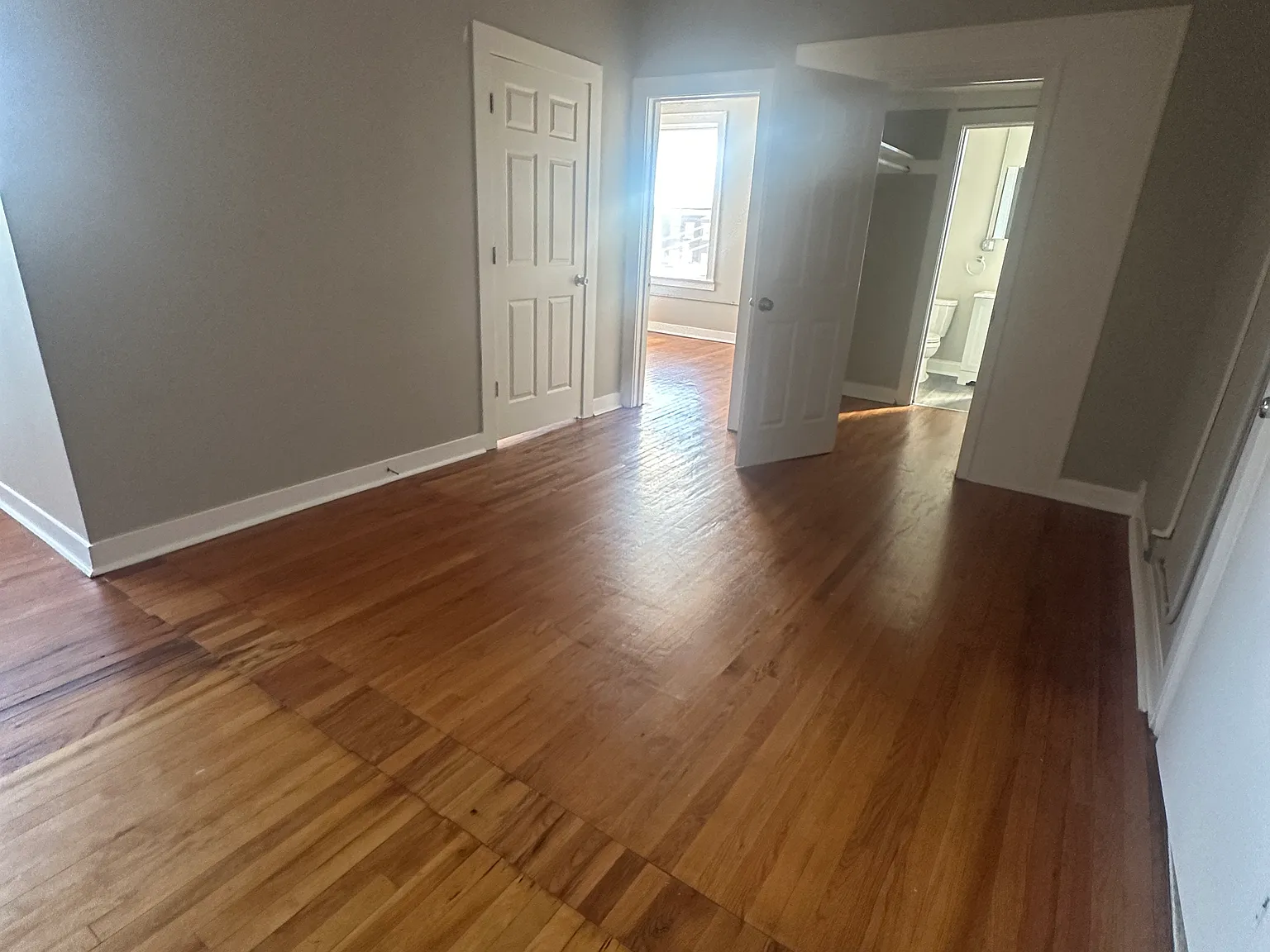 2 bed, 750 sqft, $1,225 — Photo 4