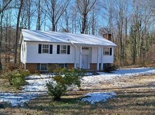 3210 Reno Ct, Walkertown, NC 27051