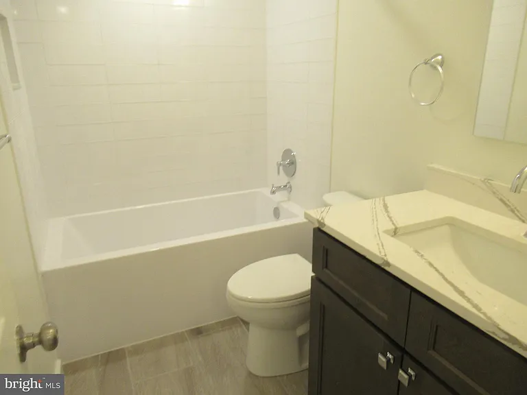 5707 Independence Cir — Photo 16