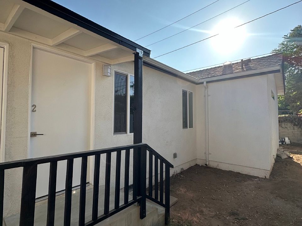 Entrance to the townhouse