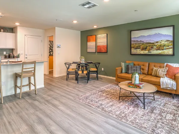 9330 Soothing Sea St, Las Vegas, NV 89178
