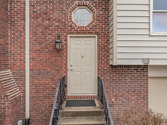 4th image of 9233 Cinnebar Dr