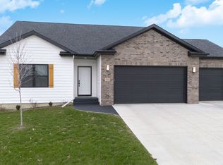 1732 Eide Rd, Bloomington, IL 61704