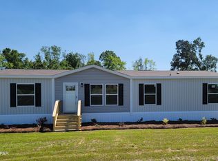 857 Tri County Rd, Graceville, FL 32440