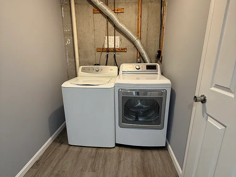 4309 Davis Ave — Photo 14