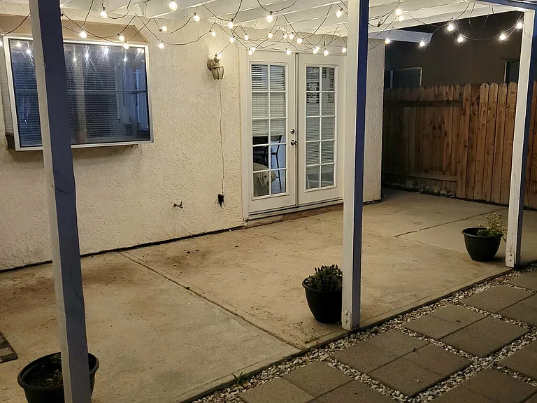 13746 Gemini St — Photo 11