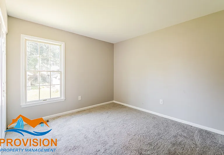 3849 3rd St — Photo 15