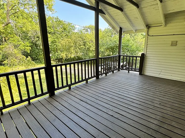 1625 S Maple Rd — Photo 35