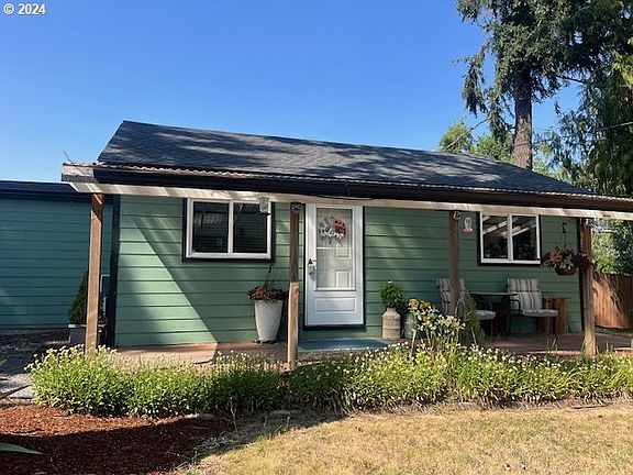 3rd image of 33691 E River Dr