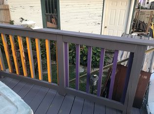 307 5th St, Carmi, IL 62821