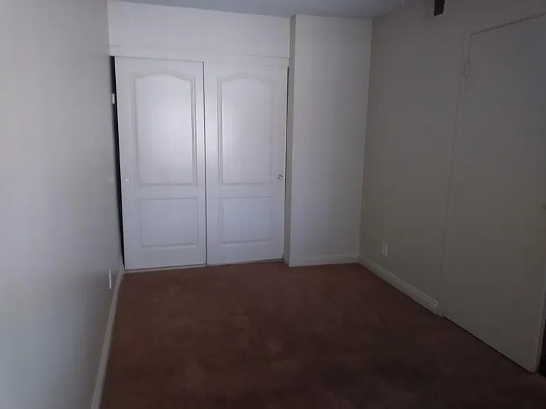 17874 Marygold Ave — Photo 16