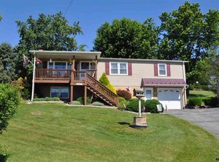 79 E Posey Rd, Airville, PA 17302