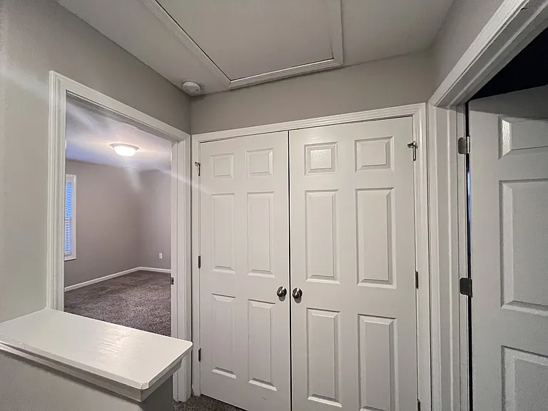 114 Valley View Cir #B — Photo 16