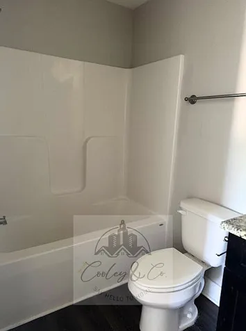 307 S Church St — Photo 7