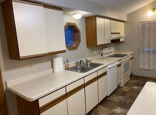 2119-2121 Marathon St, Marshfield, WI 54449