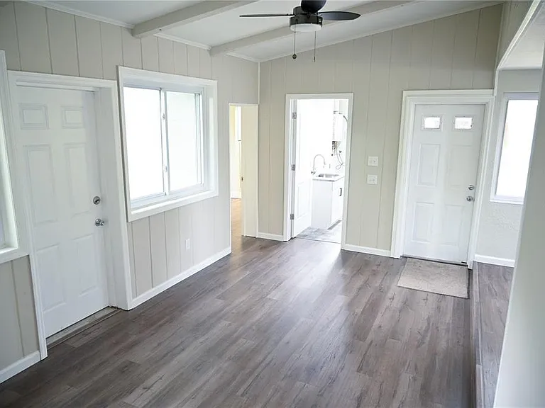 509 Herchel Dr — Photo 12