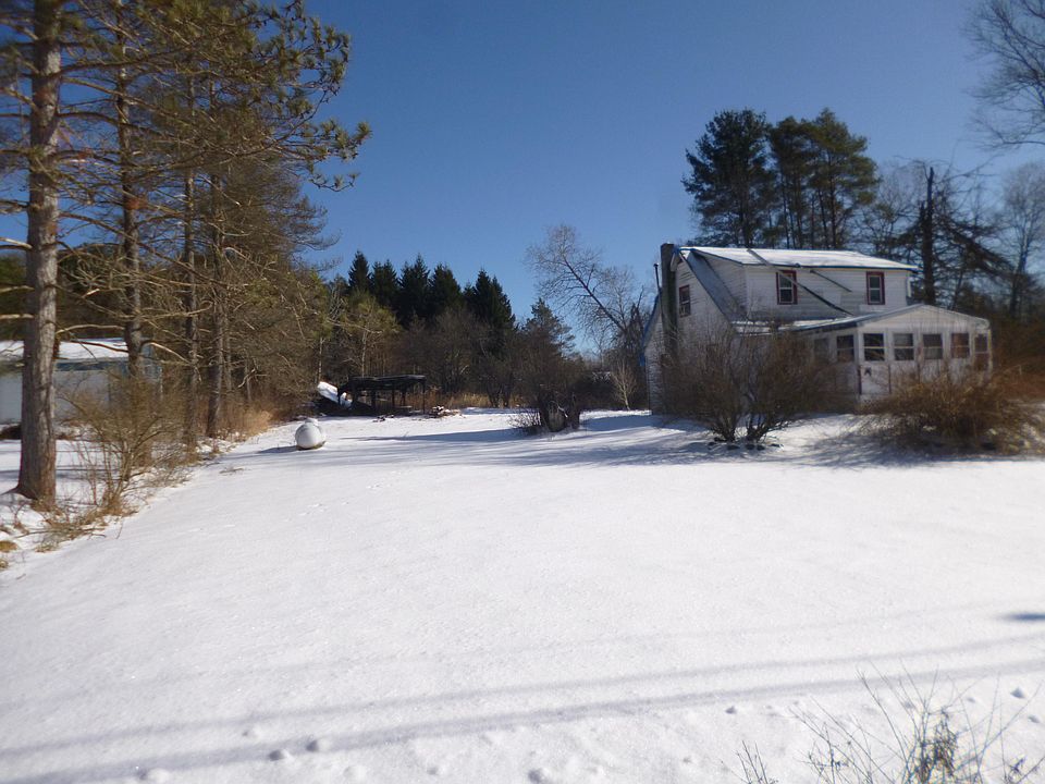 2nd image of 118 Game School Rd
