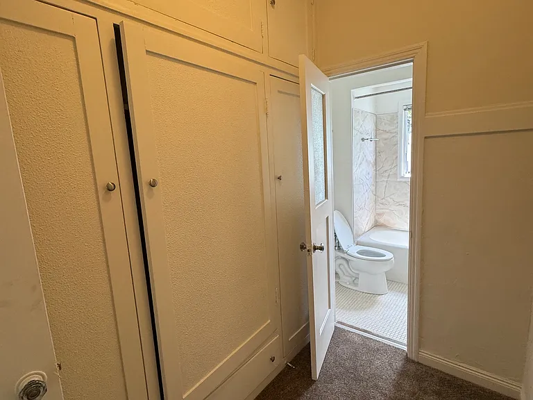 The Mediterranean Apartments — Photo 43