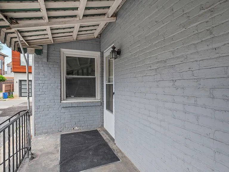 4840 Blackberry Way — Photo 11