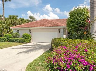 2200 Paget Cir, Naples, FL 34112