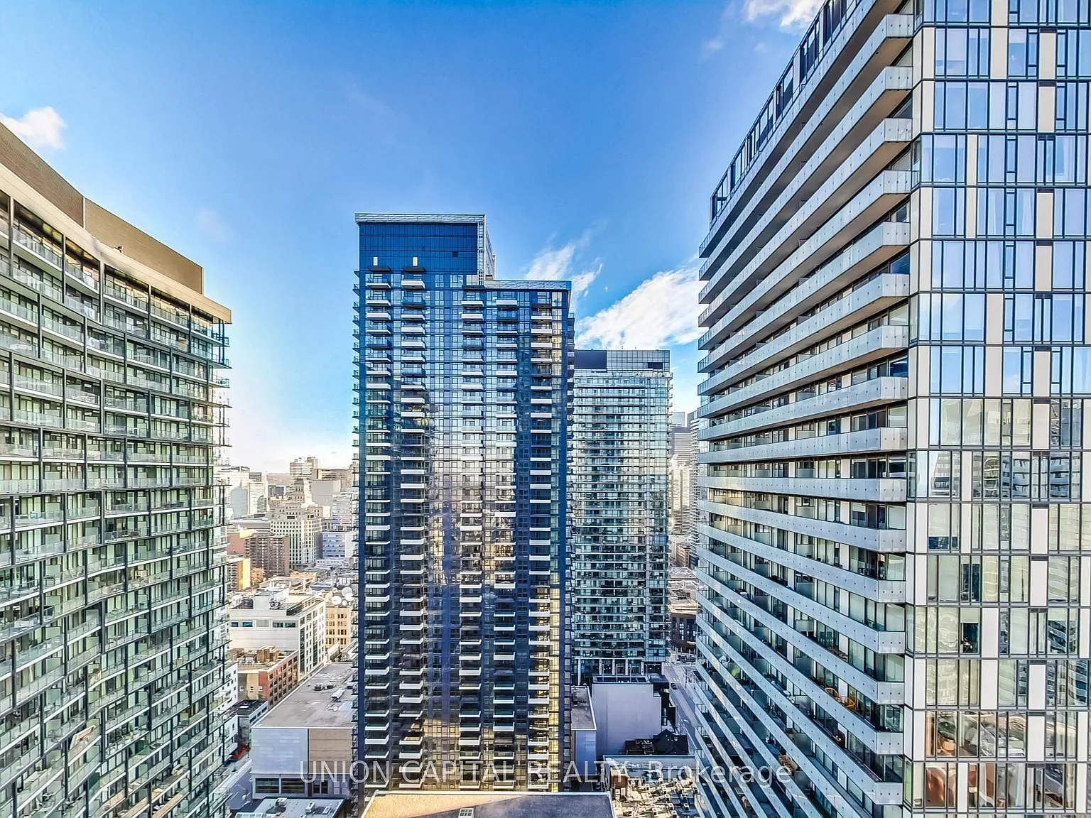 2 bed, $2,825 — Photo 1