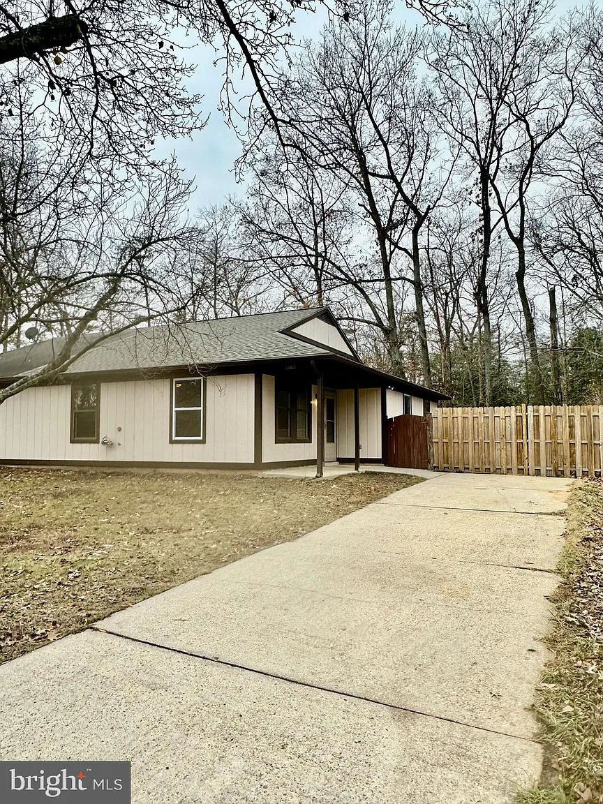3383 Justice Ct photo 1