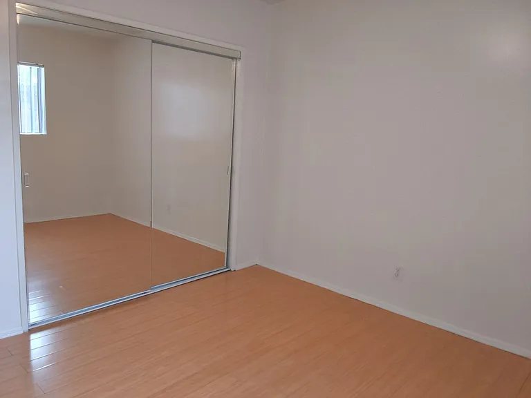 109 Almansor St — Photo 23
