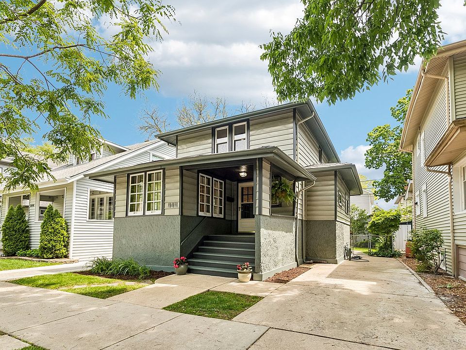 1st image of 848 Carpenter Ave