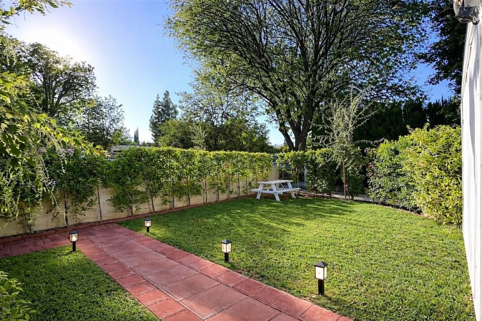 1 bed, $2,250 — Photo 3