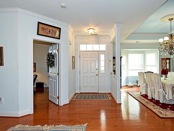 4th image of 5124 Curran Creek Dr