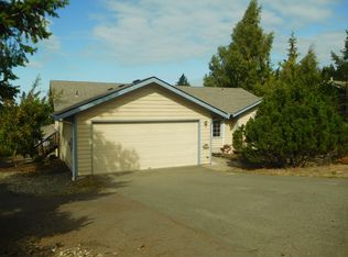 2125 W 15th St, Port Angeles, WA 98363