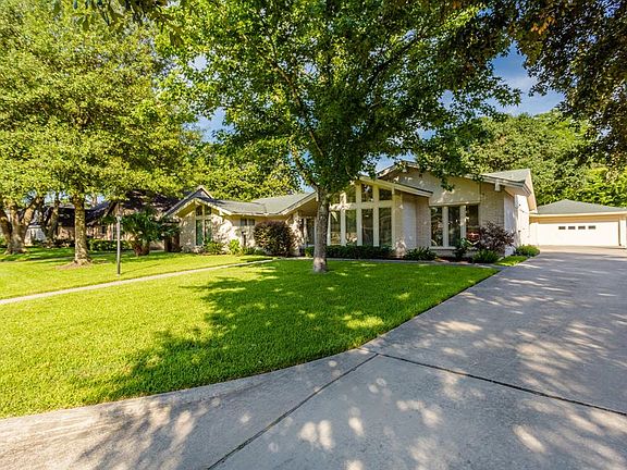 5th image of 18534 Prince William Ln