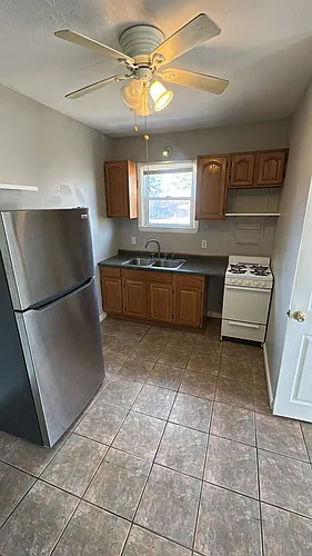 22 Angell St #2R Photo 1