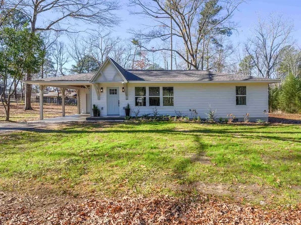 216 Pine Hill Dr, Columbiana, AL 35051