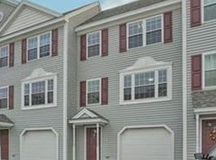 24 Bandon Cir #24, Westford, MA 01886