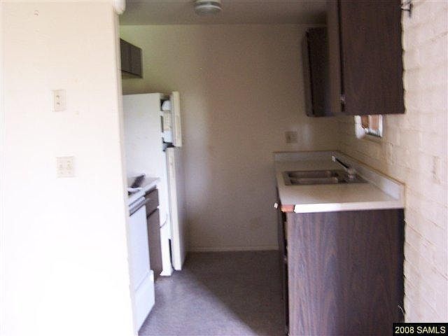 2nd image of 2240 Santa Rita Dr