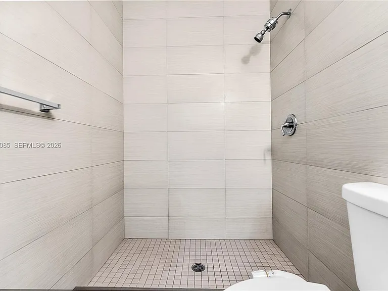 1029 SW 11th Ave #0 — Photo 29