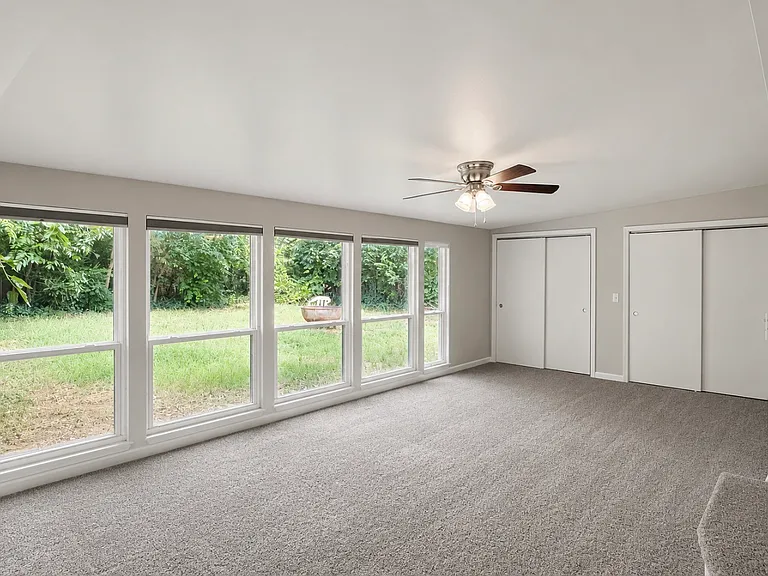 4713 N Harvey Pkwy — Photo 20
