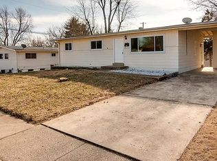 2500 Mockingbird Ln, Florissant, MO