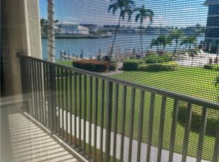 3200 Gulf Shore Blvd N BLVD #204, NAPLES, FL 34103