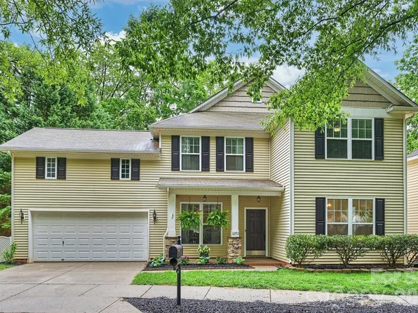 12753 Cross Dale Dr, Huntersville, NC 28078