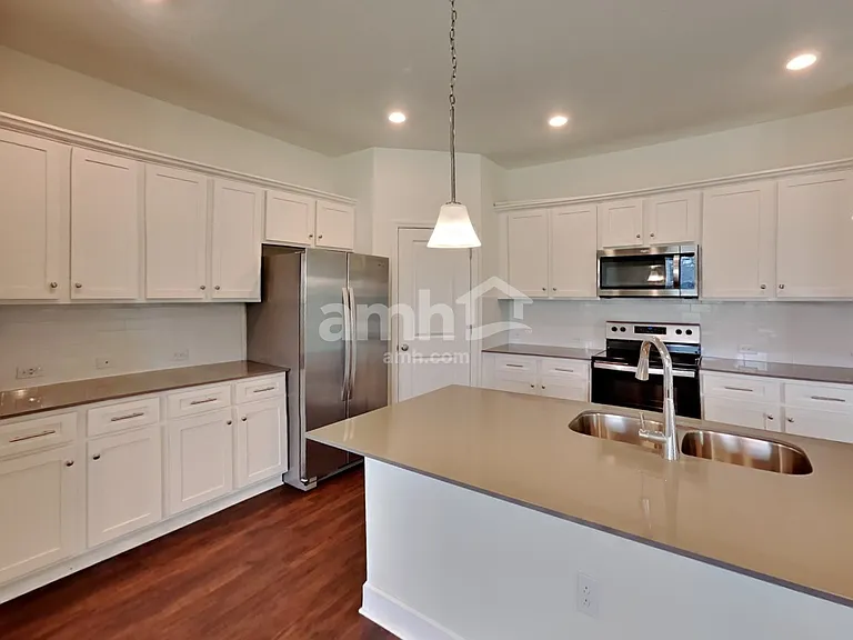 33855 Thyme Dr — Photo 4