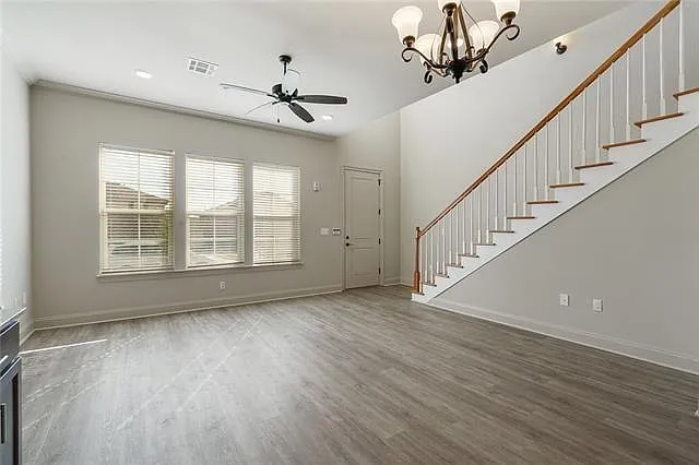 4416 Barnett St #C — Photo 7